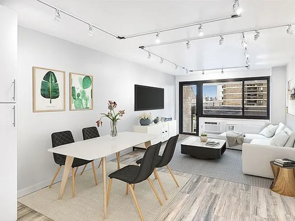 77 Fulton St APT 15M, Manhattan, NY 10038
