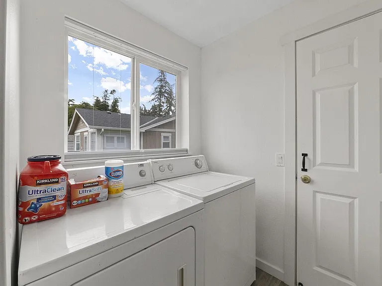 37 E North Camano Dr — Photo 27
