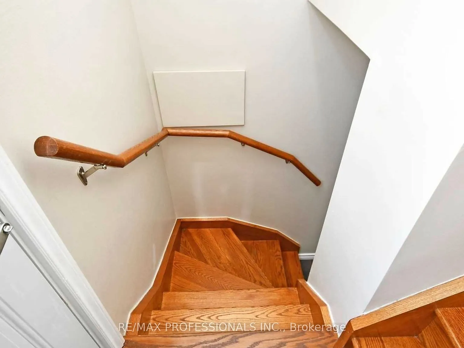 1 bed, $1,690 — Photo 2