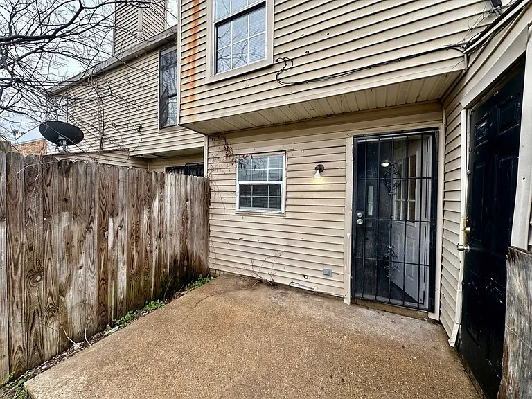 2188 Aspen Dr — Photo 20