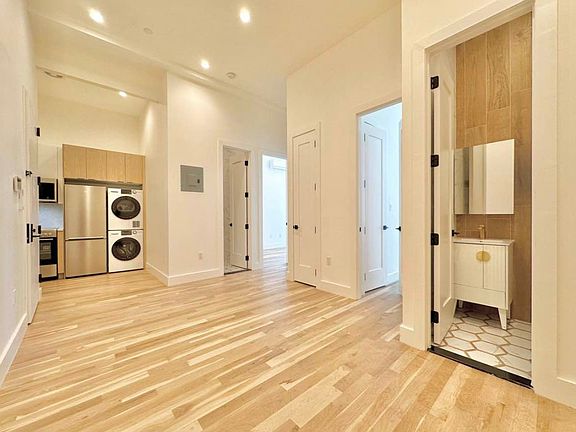 3rd image of 355 Grove St #4E
