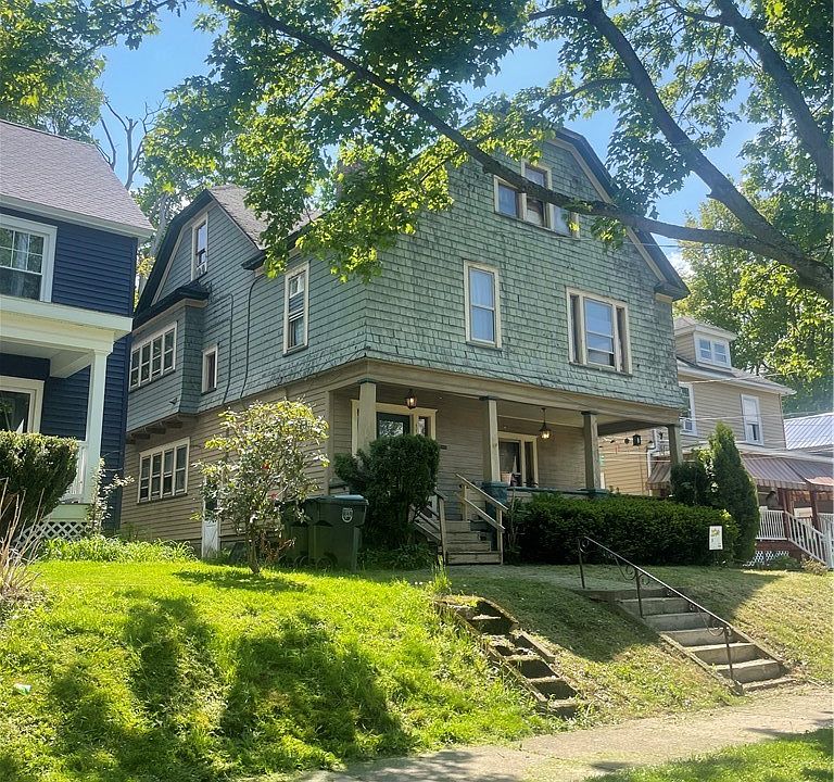 1st image of 1142 Prendergast Ave
