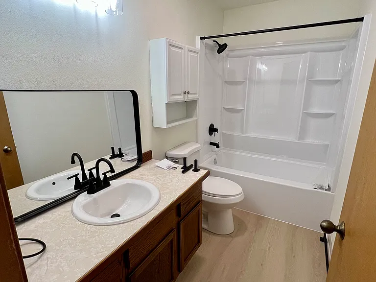 10212 Jamestown Dr #I — Photo 15