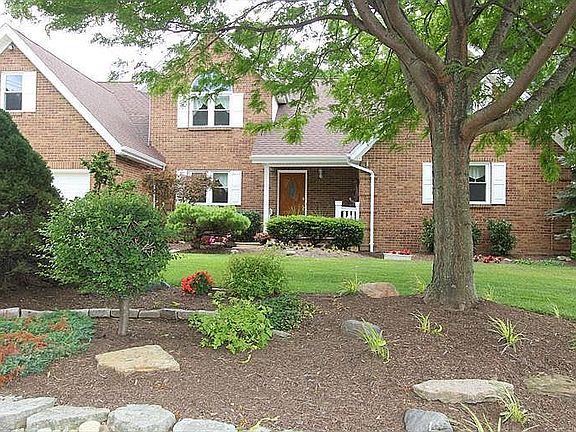 2nd image of 10386 Giverny Blvd