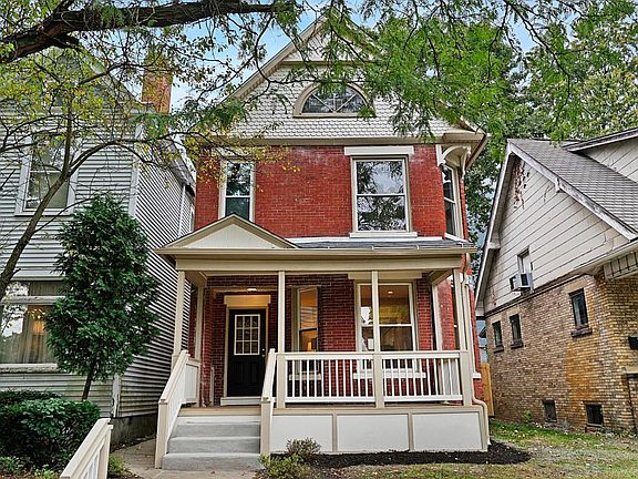 2nd image of 677 Oakwood Ave