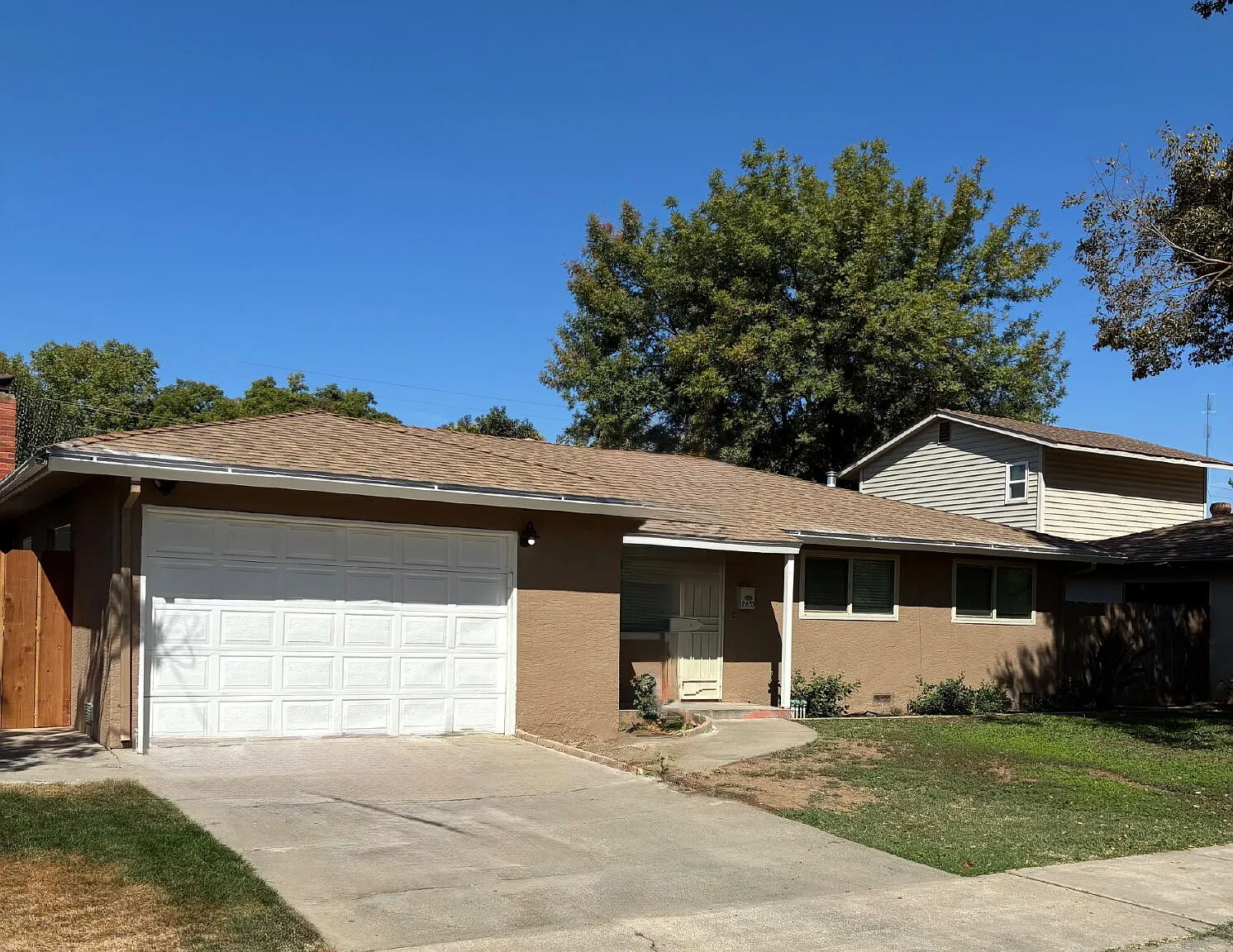 3 bed, 2.0 bath, 1190 sqft, $1,950 — Photo 3