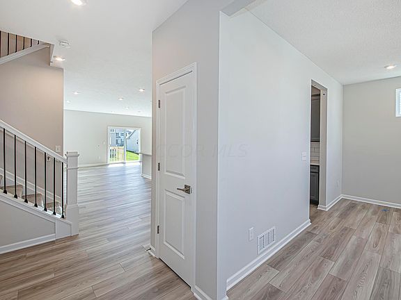 3rd image of 454 Penwell Dr Lot 13907