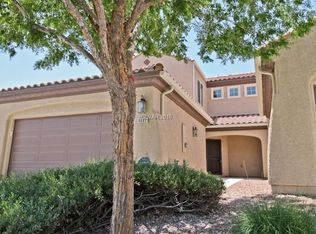 8669 Echo Grande Dr, Las Vegas, NV 89131