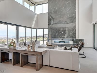582 Dragon Hawk Ct, Henderson, NV, 89012