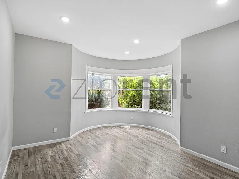 1202 Adeline St — Photo 20