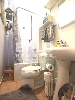 Rented by Bold New York | media 18