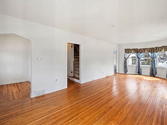 2nd image of 122 3rd St