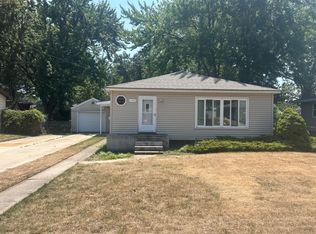 1516 37th St SW, Wyoming, MI 49509