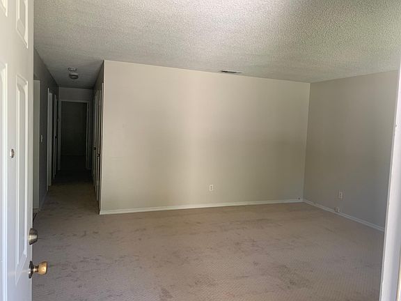 4th image of 720 Northey Dr