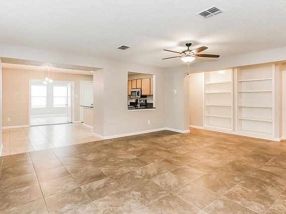 5th image of 3413 Chapel Pointe Trl