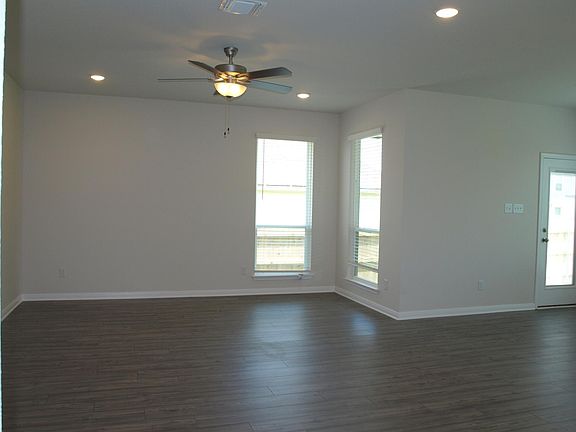 4th image of 4140 Aransas Dr
