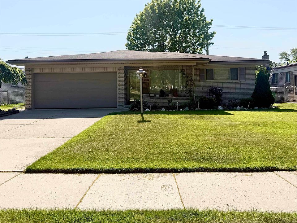 1st image of 36757 Adele Dr