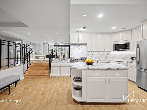 4th image of 253 W 73rd St