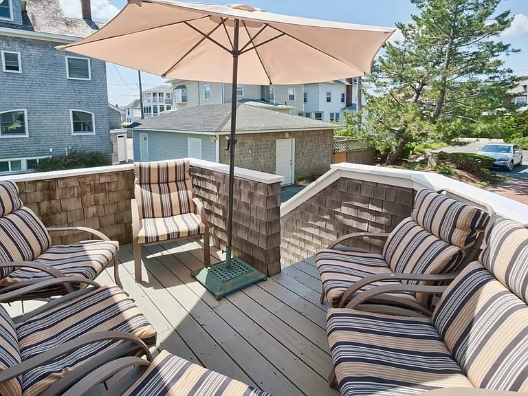 175 Beach Ave #3 — Photo 18