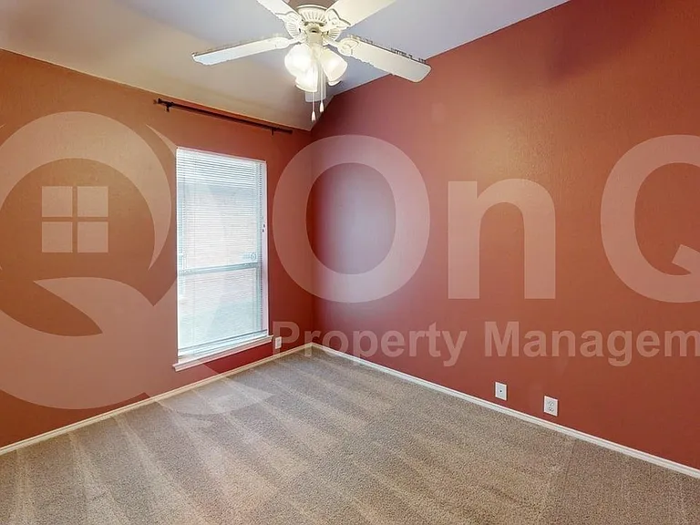 5901 Berkshire Rd — Photo 15