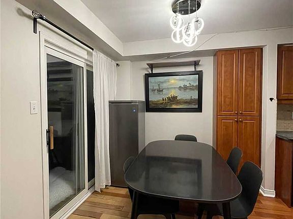 2nd image of 5530 Glen Erin Dr #105