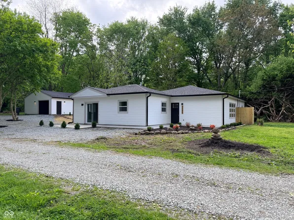 2085 E Eden Rd, Greenfield, IN 46140