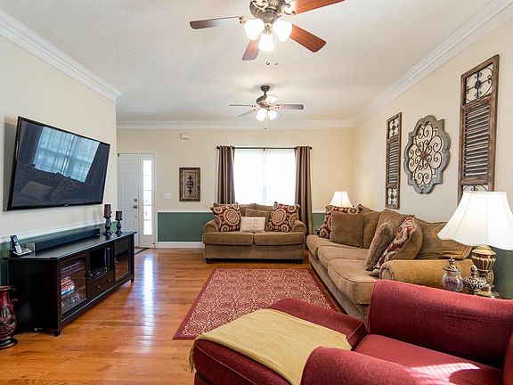 4th image of 234 Shelton Way