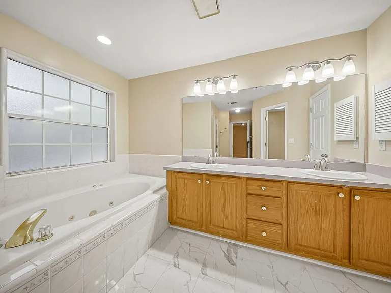 1535 Breamstone Rdg — Photo 40