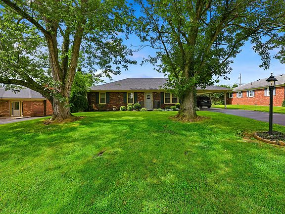 2nd image of 1007 Coleman Ct