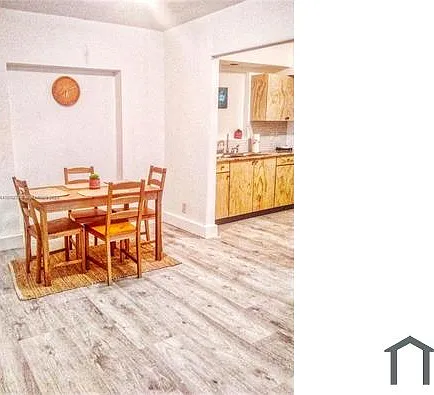 142 NE 56th St