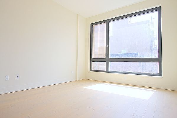 1st image of 550 Vanderbilt Ave #327