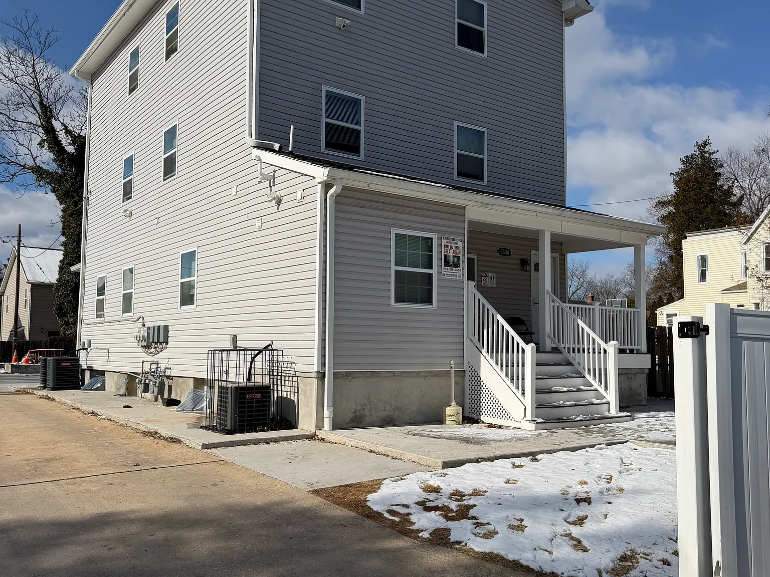 1 bed, 100 sqft, $550 — Photo 3