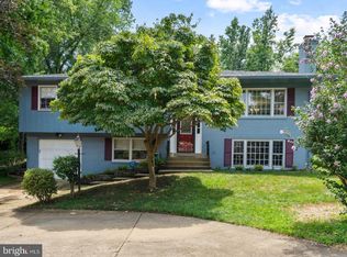 9715 Counsellor Dr, Vienna, VA 22181