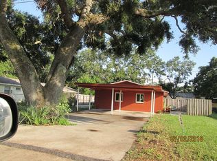 559 Laura Ln, Dunedin, FL 34698
