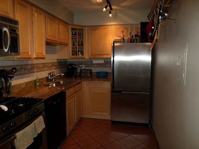 1st image of 3620 N Pine Grove Ave #21
