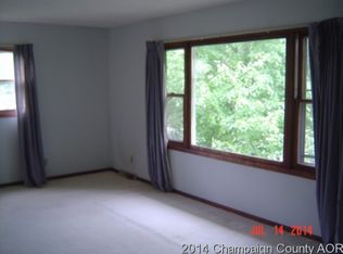 920 Pinecrest Dr, Rantoul, IL 61866