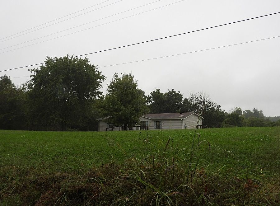 2nd image of 3538 Beasleys Bend Rd