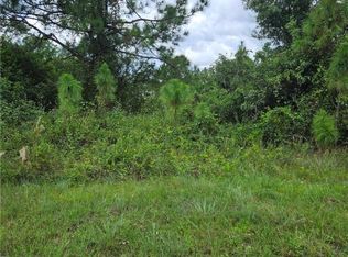 950 Candlelight Dr, Lehigh Acres, FL 33974