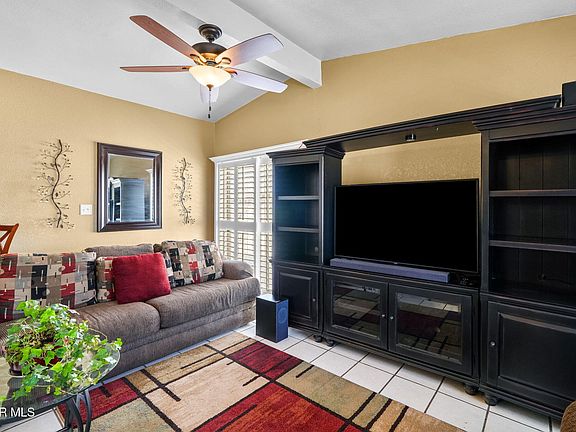 3rd image of 8463 Villanova Dr