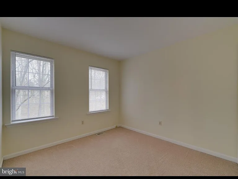 15 Deep Hollow Ln — Photo 18