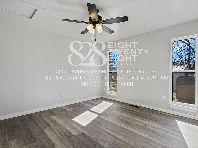 2266 Donna Dr — Photo 15
