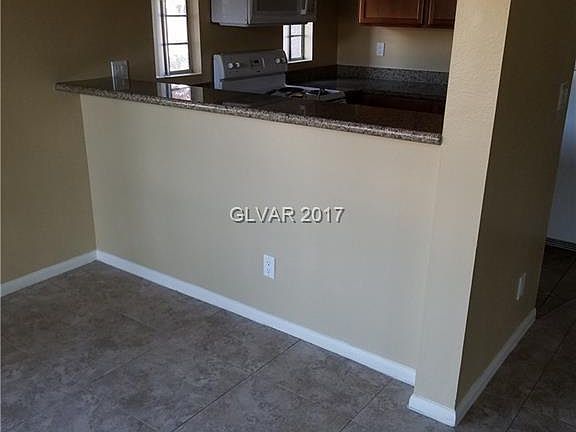 5th image of 2130 Sealion Dr Unit 105