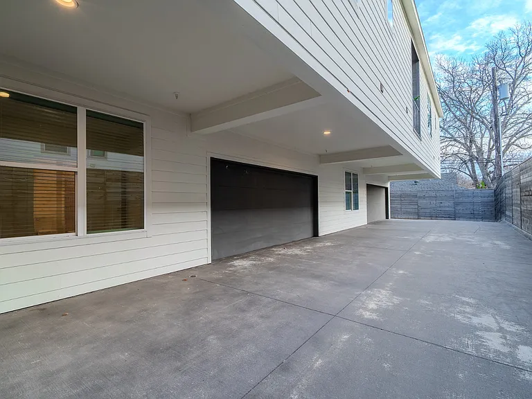 6144 Oram St #1 — Photo 15