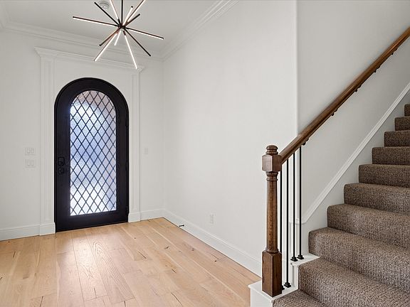 4th image of 1001 Quarry Ct