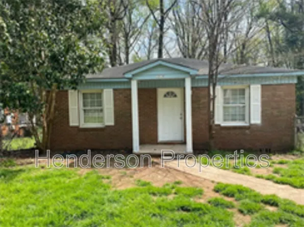 2613 Remington St, Charlotte, NC 28216