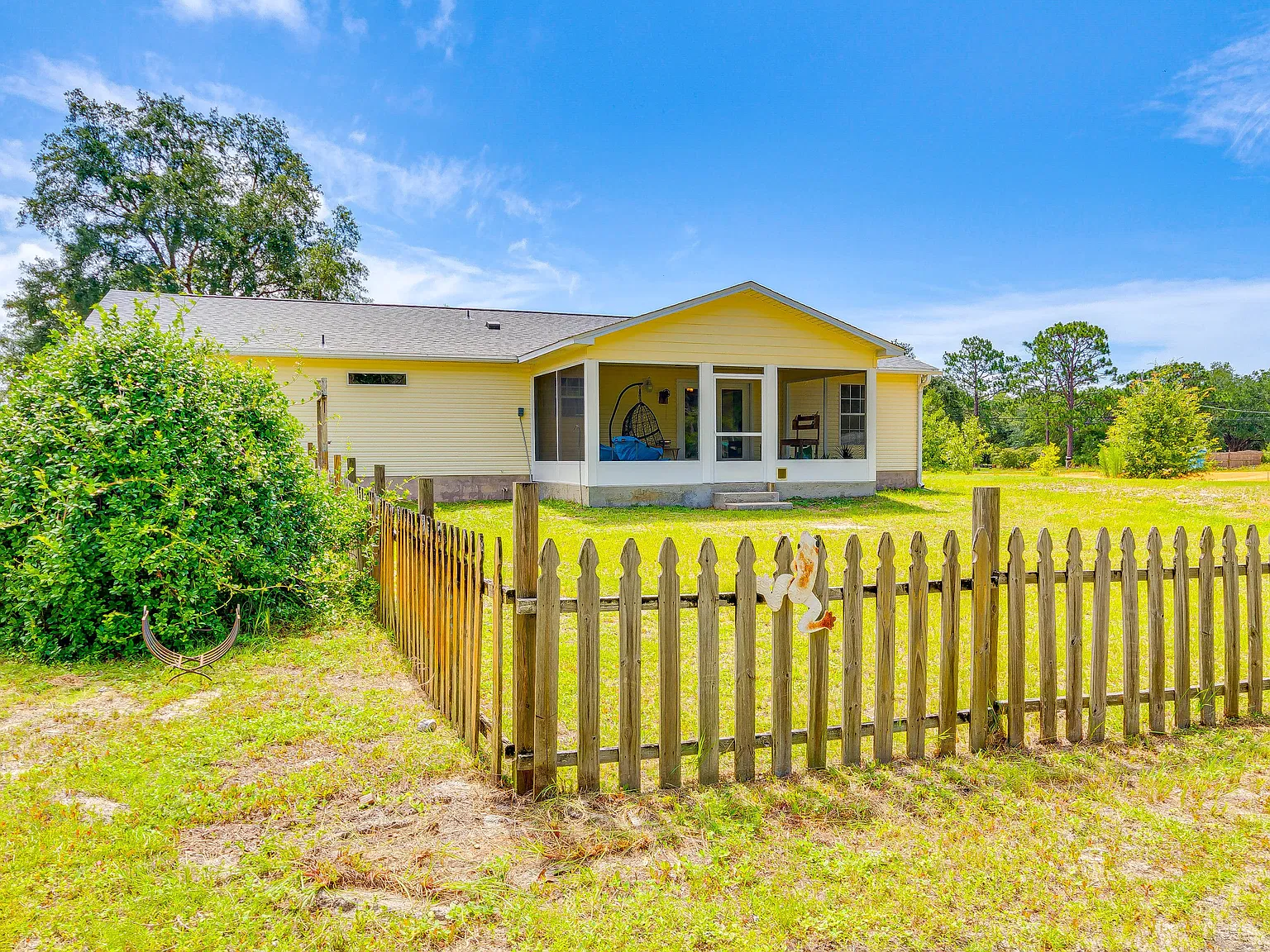 4 bed, 1920 sqft, $2,500 — Photo 4