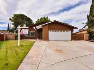 1206 Caperton St, Lancaster, CA 93535