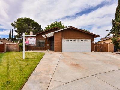 1206 Caperton St, Lancaster, CA, 93535