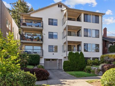 3615 Whitman Avenue N #203, Seattle, WA, 98103