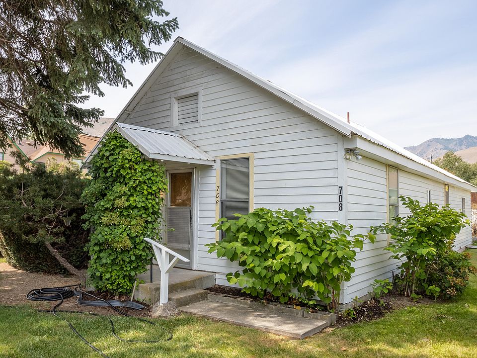 1st image of 708 Woodward Dr